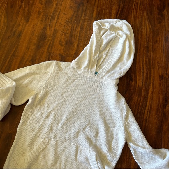 LF White Knit Sweater - Picture 4 of 10